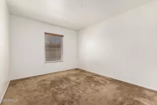 2902 E Claire Dr, Phoenix, AZ 85032 - Photo 25