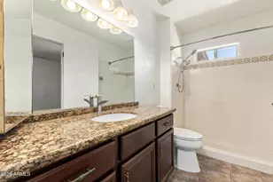 2902 E Claire Dr, Phoenix, AZ 85032 - Photo 19