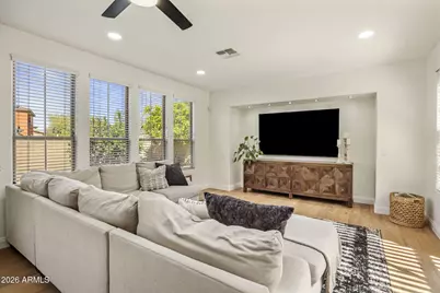 3756 E Donald Drive, Phoenix, AZ 85050 - Photo 17