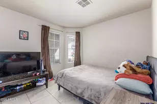 8922 W Monte Vista Rd, Phoenix, AZ 85037 - Photo 19