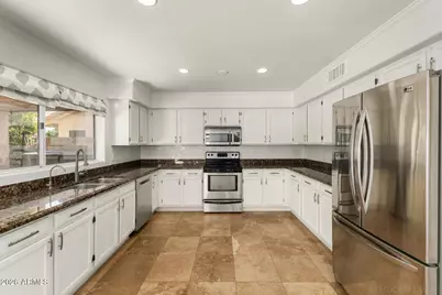 4737 E Michigan Avenue, Phoenix, AZ 85032 - Photo 15