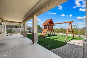 18138 W Robin Ln, Surprise, AZ 85387 - Photo 27