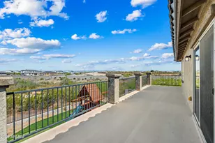 18138 W Robin Ln, Surprise, AZ 85387 - Photo 63