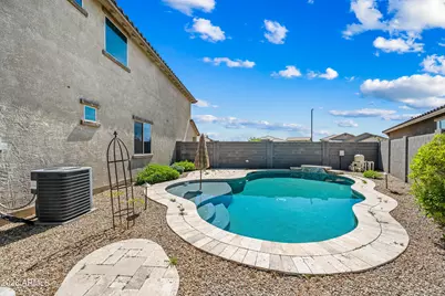 18138 W Robin Lane, Surprise, AZ 85387 - Photo 31