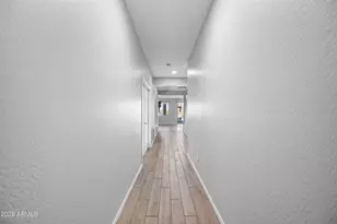 18138 W Robin Ln, Surprise, AZ 85387 - Photo 5