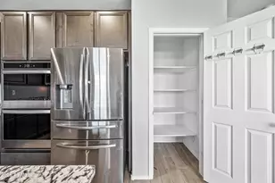 18138 W Robin Ln, Surprise, AZ 85387 - Photo 25