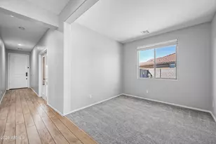 18138 W Robin Ln, Surprise, AZ 85387 - Photo 7