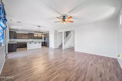 18138 W Robin Lane, Surprise, AZ 85387 - Photo 11