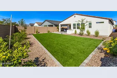 17631 W Crawfordsville Drive, Surprise, AZ 85388 - Photo 7