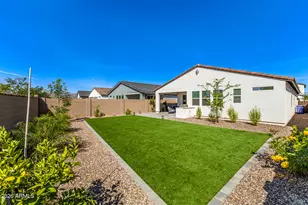 17631 W Crawfordsville Dr, Surprise, AZ 85388 - Photo 7