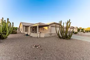 1362 E Cherry Hills Dr, Chandler, AZ 85249 - Photo 3