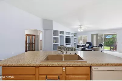 10553 E Dolphin Avenue, Mesa, AZ 85208 - Photo 11