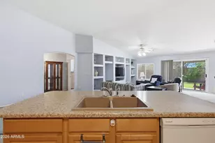 10553 E Dolphin Ave, Mesa, AZ 85208 - Photo 11