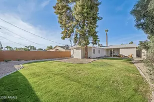 2327 E Weldon Ave, Phoenix, AZ 85016 - Photo 27