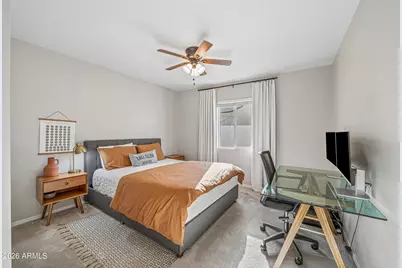 2327 E Weldon Avenue, Phoenix, AZ 85016 - Photo 13