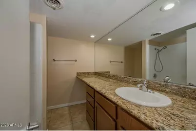 1702 W Tuckey Lane #Unit 212, Phoenix, AZ 85015 - Photo 15