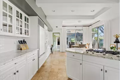 6853 N Central Avenue, Phoenix, AZ 85012 - Photo 17