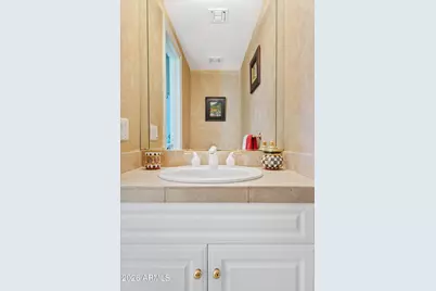 6853 N Central Avenue, Phoenix, AZ 85012 - Photo 31