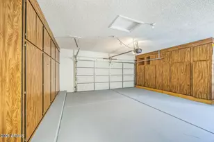 12311 N 79th Ave, Peoria, AZ 85381 - Photo 11
