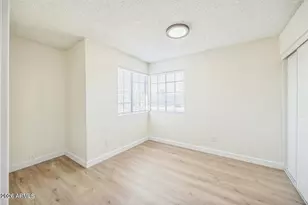 12311 N 79th Ave, Peoria, AZ 85381 - Photo 5