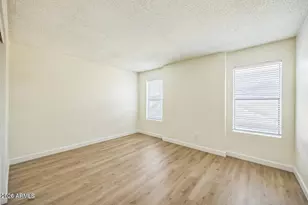 12311 N 79th Ave, Peoria, AZ 85381 - Photo 5