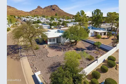 1301 E Canterbury Drive, Phoenix, AZ 85022 - Photo 1