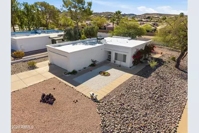 1301 E Canterbury Drive, Phoenix, AZ 85022 - Photo 29