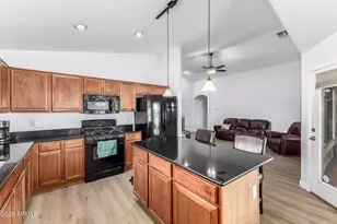 1814 N 108th Ave, Avondale, AZ 85392 - Photo 11