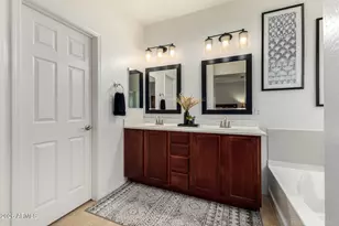 1064 W Desert Glen Dr, San Tan Valley, AZ 85143 - Photo 21