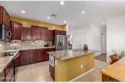 1064 W Desert Glen Drive, San Tan Valley, AZ 85143 - Photo 13
