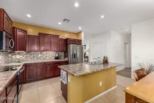 1064 W Desert Glen Dr, San Tan Valley, AZ 85143 - Photo 13