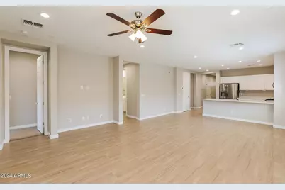 1219 E Glass Lane, Phoenix, AZ 85042 - Photo 5