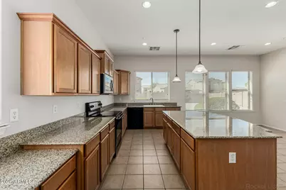 13464 S 186th Avenue, Goodyear, AZ 85338 - Photo 9