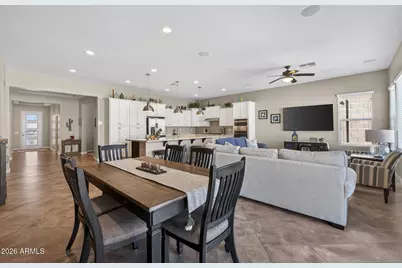 12015 S 185th Avenue, Goodyear, AZ 85338 - Photo 15