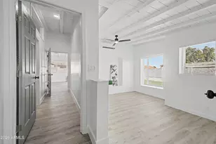1647 W Villa Rita Dr, Phoenix, AZ 85023 - Photo 27