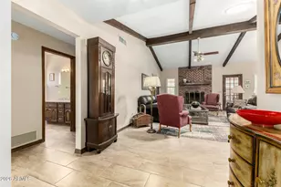 537 E Hackamore St, Mesa, AZ 85203 - Photo 7