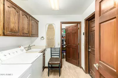 537 E Hackamore Street, Mesa, AZ 85203 - Photo 27