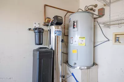 1854 N Center Avenue, Casa Grande, AZ 85122 - Photo 27