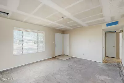 651 E Glade Avenue, Mesa, AZ 85204 - Photo 7