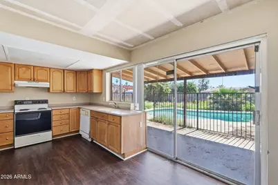 651 E Glade Avenue, Mesa, AZ 85204 - Photo 9