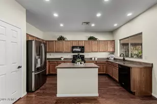 6610 W Range Mule Dr, Phoenix, AZ 85083 - Photo 3