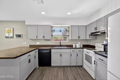 91 E Storey Road, Casa Grande, AZ 85194 - Photo 17