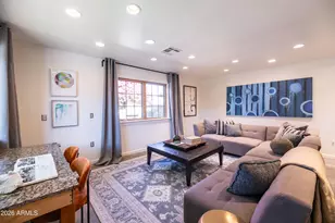 538 W Holly St, Phoenix, AZ 85003 - Photo 49