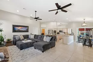 7228 W Eugie Ave, Peoria, AZ 85381 - Photo 3