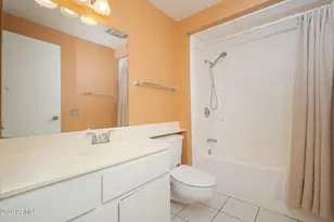 10874 W Coggins Dr, Sun City, AZ 85351 - Photo 7