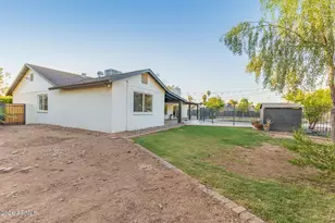 2425 S Extension Rd, Mesa, AZ 85210 - Photo 35