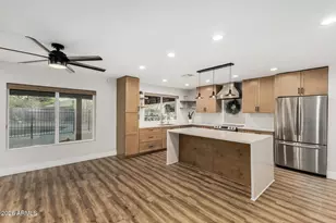 2425 S Extension Rd, Mesa, AZ 85210 - Photo 11