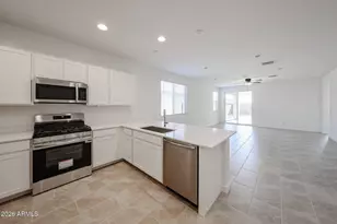 17363 W Gray Fox Trl, Surprise, AZ 85387 - Photo 3