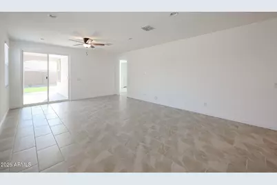 17363 W Gray Fox Trail, Surprise, AZ 85387 - Photo 5