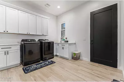 5628 E Pony Track Lane, San Tan Valley, AZ 85140 - Photo 19